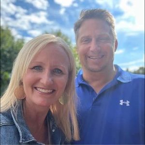 Meet your Posher, Cari